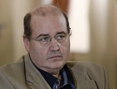 Απάντηση-ντροπή Ν.Φίλη για Μακεδονία και Λέλα Καραγιάννη - Να παραιτηθεί από βουλευτής! (βίντεο)